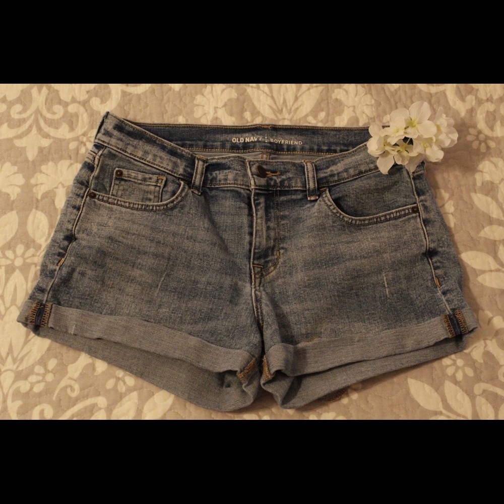 Old Navy Medium Wash Boyfriend Shorts